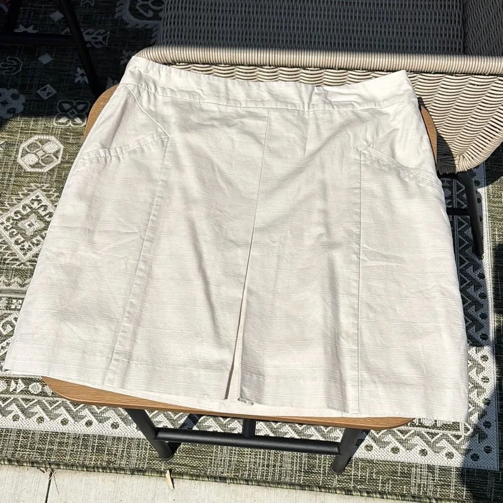 Boden Women’s Cream Ivory front pleat preppy tennis prep Skirt pockets size 10